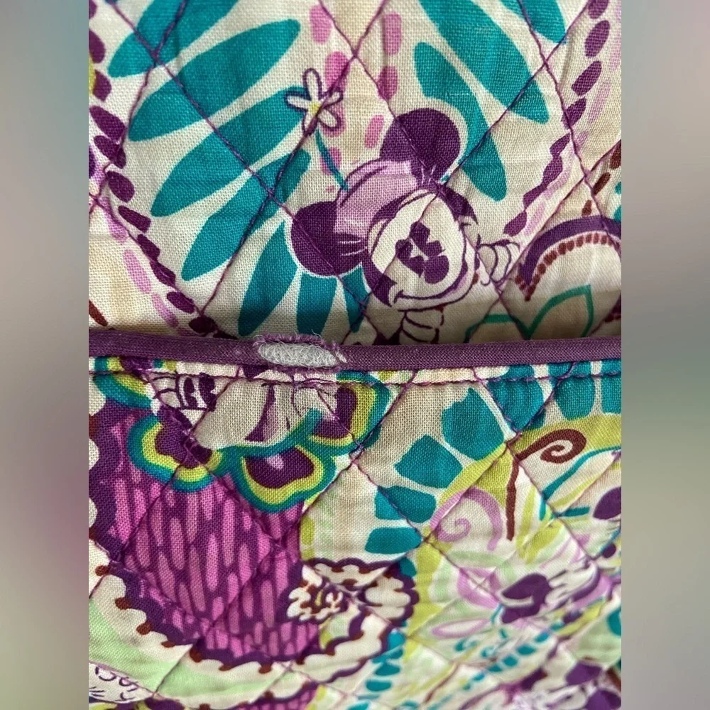 Vera Bradley Disney Parks Plums Up Mickey Mailbag READ